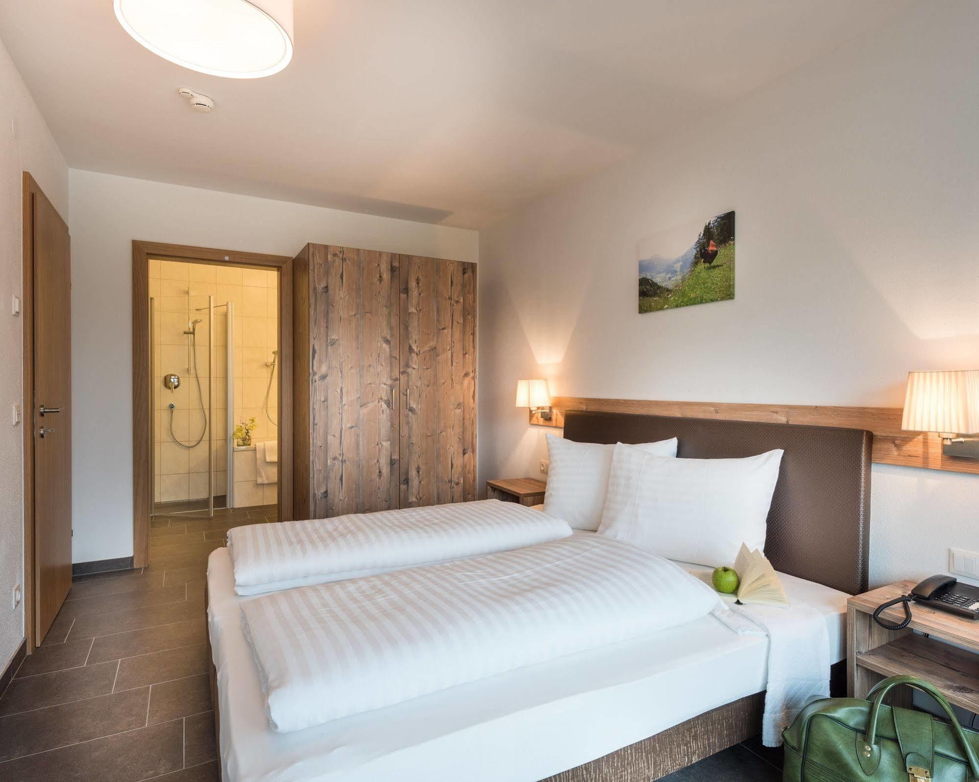 Apartment Centrum - Steinbock Lodges Zell am See Exterior photo